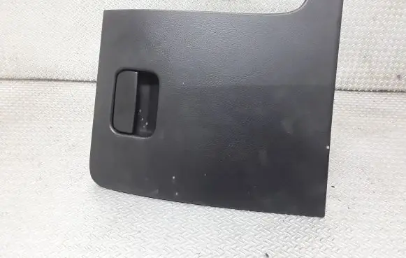 Volkswagen PASSAT B6 Glove box 3C1857921L
