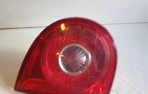 Volkswagen Golf V Tailgate rear/tail lights 1K6945093