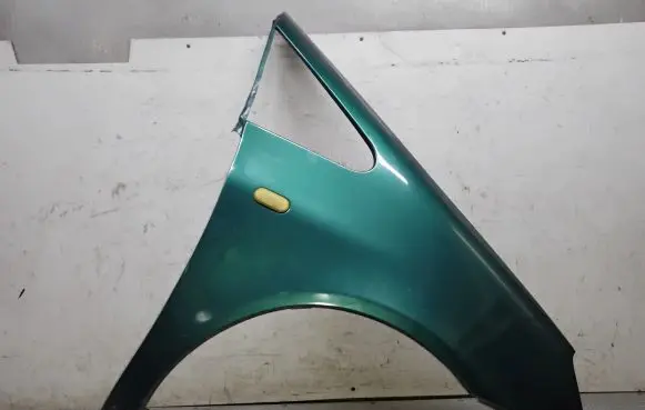 Ford Galaxy Fender