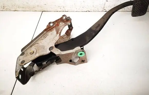 Honda Insight Brake pedal 