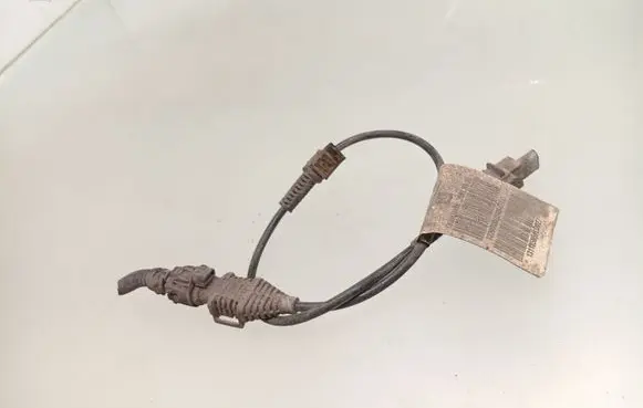 Opel Astra H Front ABS sensor wiring 13118565