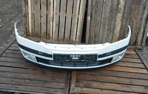 Skoda Octavia Mk2 (1Z) Front bumper 1Z0807221