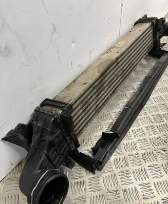 Mercedes-Benz E W211 Intercooler radiator A2115001102 G1592002