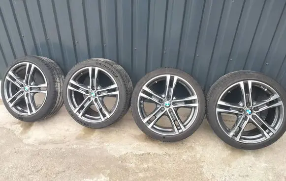 BMW 1 F40 R18 alloy rim 8092352