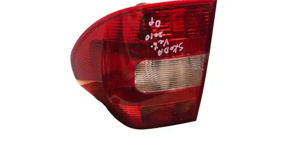 Skoda Yeti (5L) Rear/tail lights 5L0945096 5L0945112
