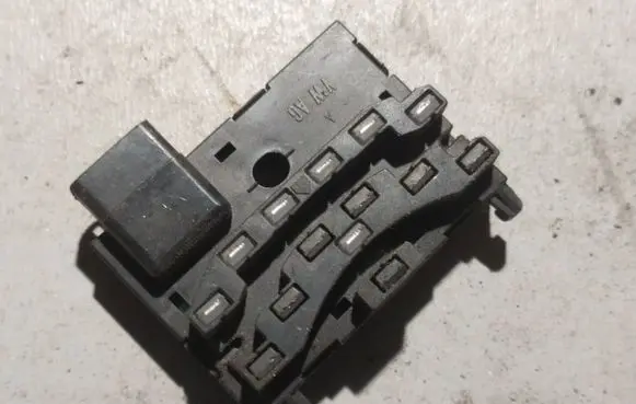 Volkswagen Golf Plus Steering angle sensor 1K0959654