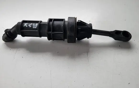 Mitsubishi ASX Clutch slave cylinder 