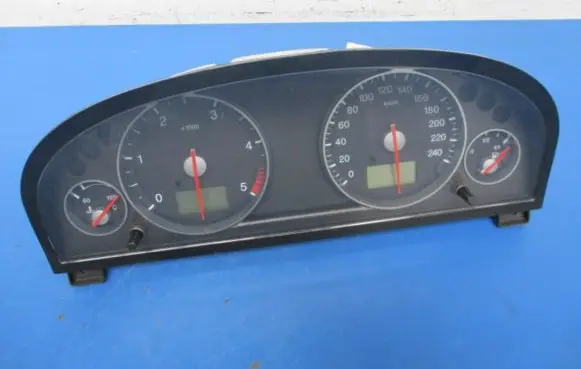 Ford Mondeo Mk III Speedometer (instrument cluster)