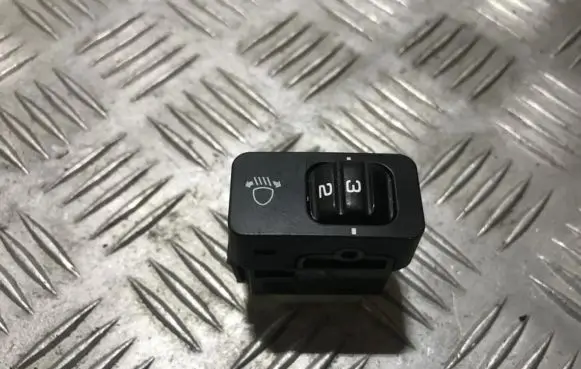 Mazda 323 Headlight level height control switch 1h02