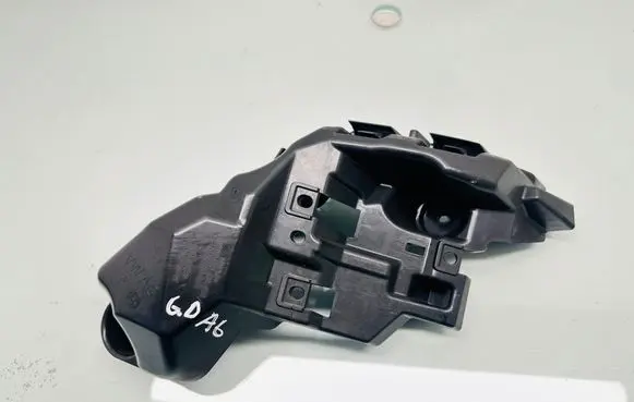 Cupra Formentor Rear bumper mounting bracket 5FF807378A