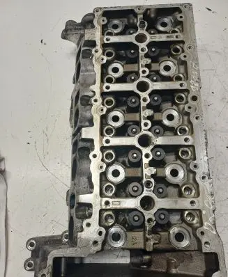 BMW 5 F10 F11 Engine head 781046503 N47D20C