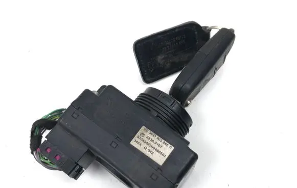 Audi A8 S8 D3 4E Ignition lock 3D0905865C 33300101