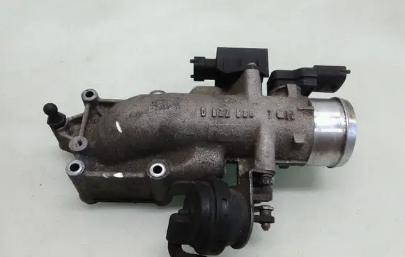 Opel Zafira A Throttle valve 08226807