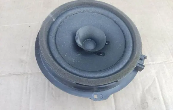 Ford Transit Courier Front door speaker AA6T-18808-CA