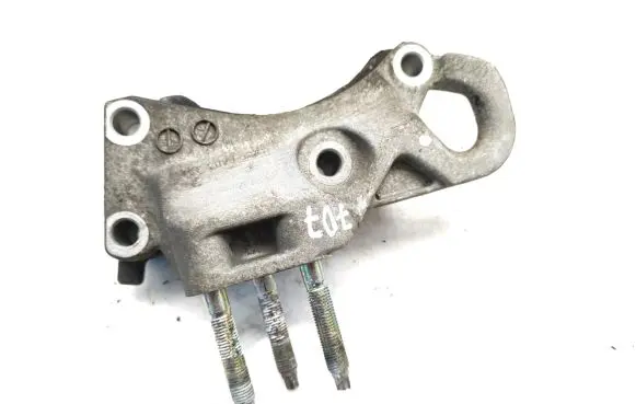 Mazda 2 Engine mounting bracket 7V2Q5030AA