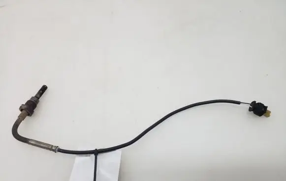 Mercedes-Benz ML W164 Exhaust gas temperature sensor A0051538128