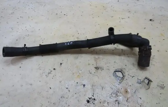 Toyota Auris E180 Engine coolant pipe/hose