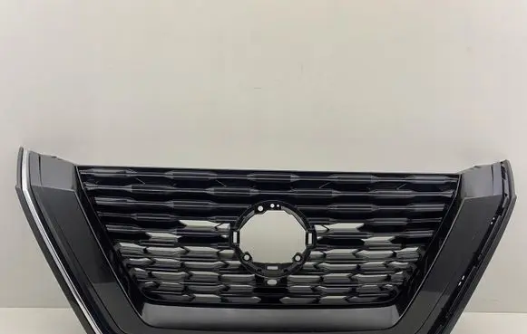 Nissan X-Trail T33 Front bumper upper radiator grill 62310-6RU0A