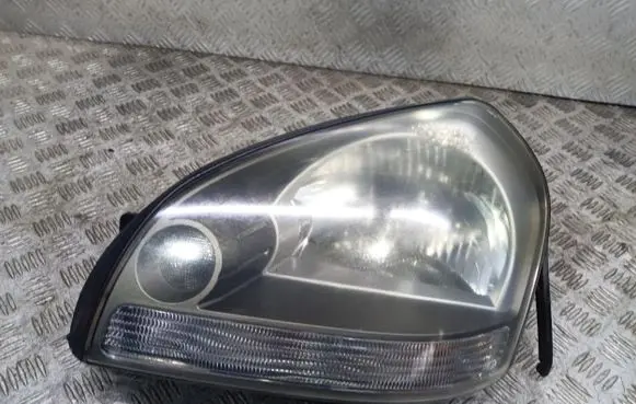 Hyundai Tucson JM Headlight/headlamp