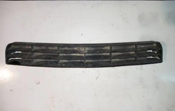 Audi A6 S6 C4 4A Front bumper lower grill 4A0807683 4A0807683A