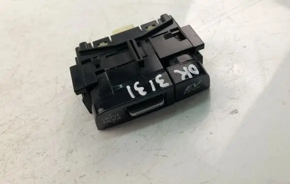 Toyota Corolla E210 E21 Other switches/knobs/shifts 75L678