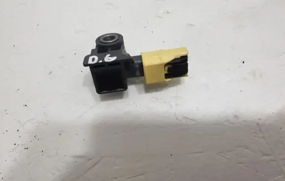 Hyundai Santa Fe Airbag deployment crash/impact sensor 95920S1000