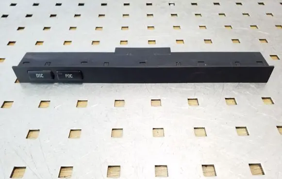 Traction control (ASR) switch