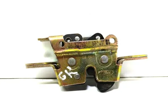 Ford Mondeo MK I Seat back rest lock catch 93BBA613D61AF