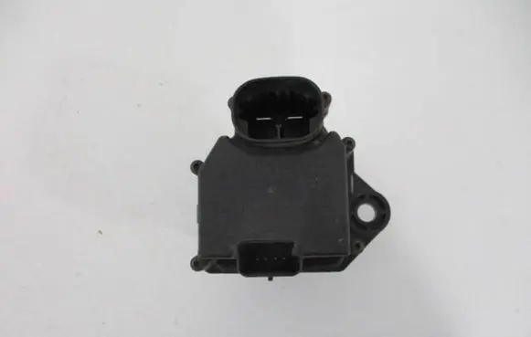 Peugeot 3008 I Coolant fan relay 9658508980