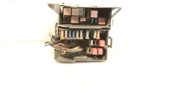 Renault Trafic II (X83) Fuse box set