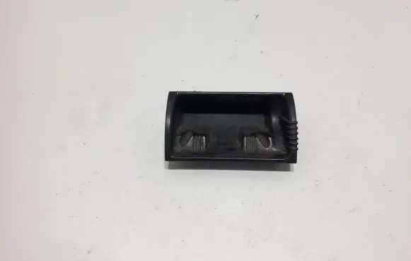 Volkswagen PASSAT B5 Ashtray (front) 3B0857989A