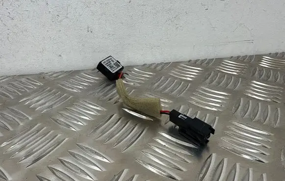 Ford Ranger Microphone (bluetooth/phone) HP5T19C055AA 109B3035229