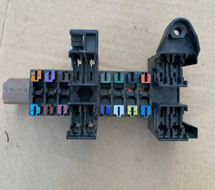 Mercedes-Benz Vito Viano W639 Fuse module A6395400050