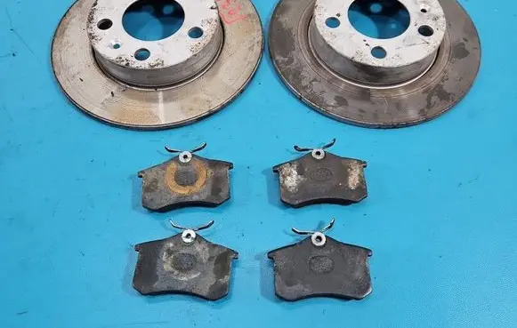 Volkswagen Golf IV Brake discs and calipers set IMPRK1550700