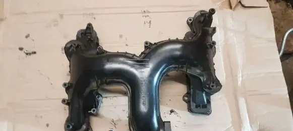 Audi Q7 4L Intake manifold 059145762CF