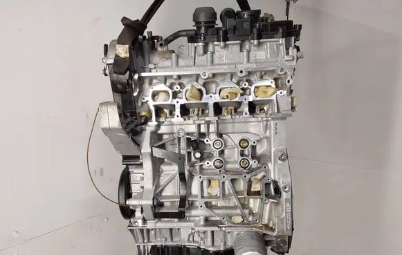 Volkswagen Tiguan Engine DUC DUC253813 05E103023Q