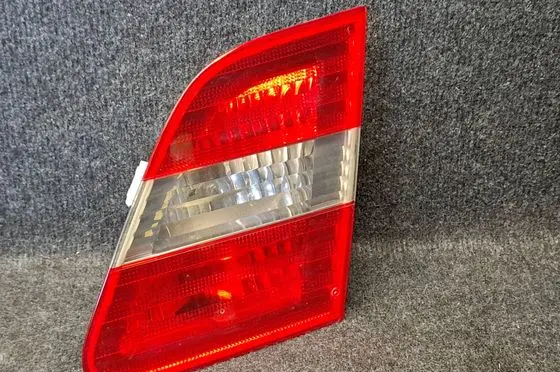 Mercedes-Benz B W245 Tailgate rear/tail lights A1698201664