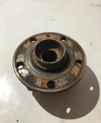 Volkswagen PASSAT B6 Rear wheel bearing hub 