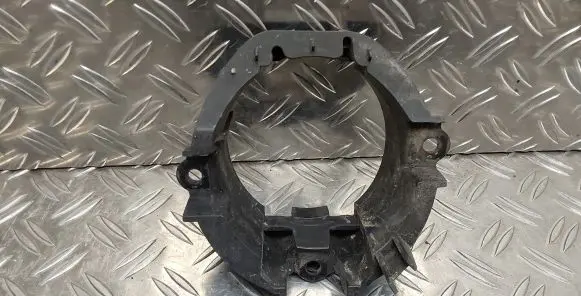 Toyota RAV 4 (XA30) Fog light bracket 
