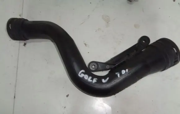 Volkswagen Golf V Intercooler hose/pipe 1k0145762p
