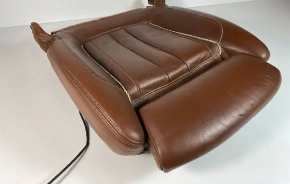 BMW 7 G11 G12 Front passenger seat console base 7357408 7137498 7989148