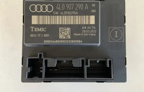 Audi Q7 4L Door control unit/module 4L0907290A 4L0910290A