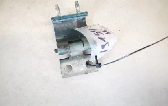 Citroen Xsara Picasso Tailgate/trunk/boot hinge