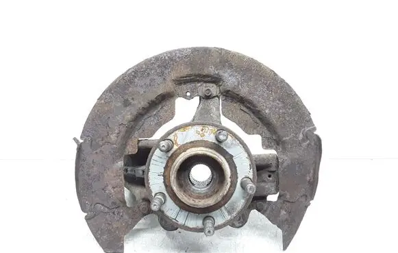 Volvo C30 Front wheel hub spindle knuckle