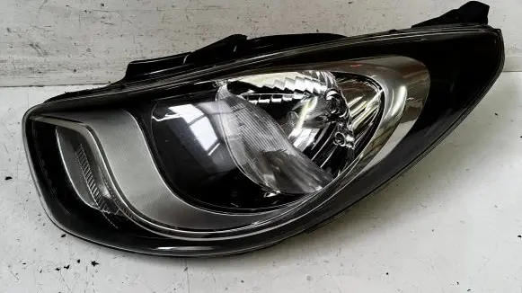 Hyundai i10 Headlight/headlamp 921010X1