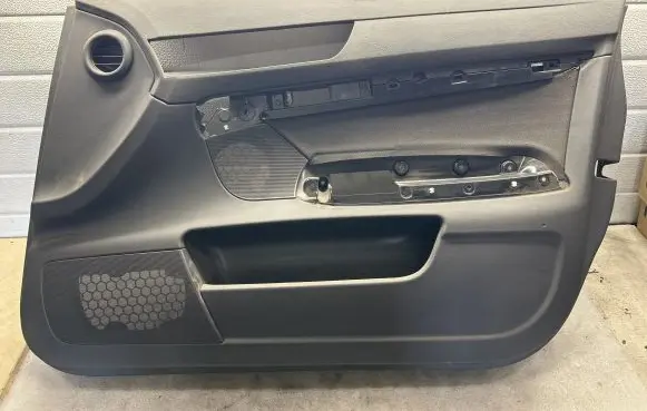 Audi A6 S6 C5 4B Front door card panel trim 4F1867106A