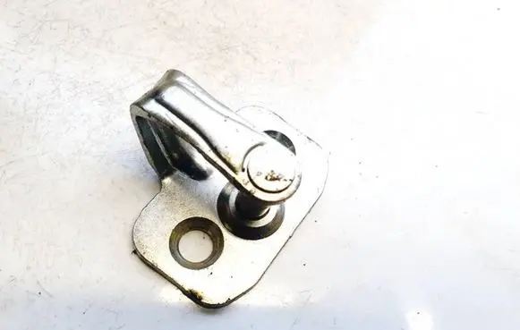 Chevrolet Captiva Front door lock loop/hook striker 20951578