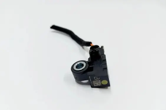 Opel Mokka B Airbag deployment crash/impact sensor 9831467780