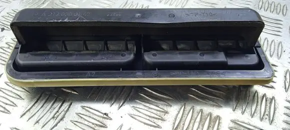 Mercedes-Benz E AMG W212 Cabin air duct channel A2128300142
