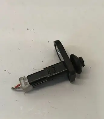 KIA Sportage Front door sensor